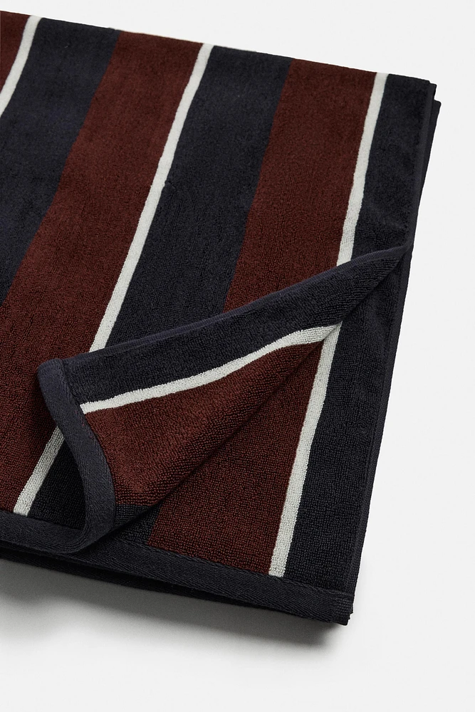 STRIPED BEACH TOWEL
