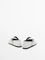 Soft ballet flats with buckle