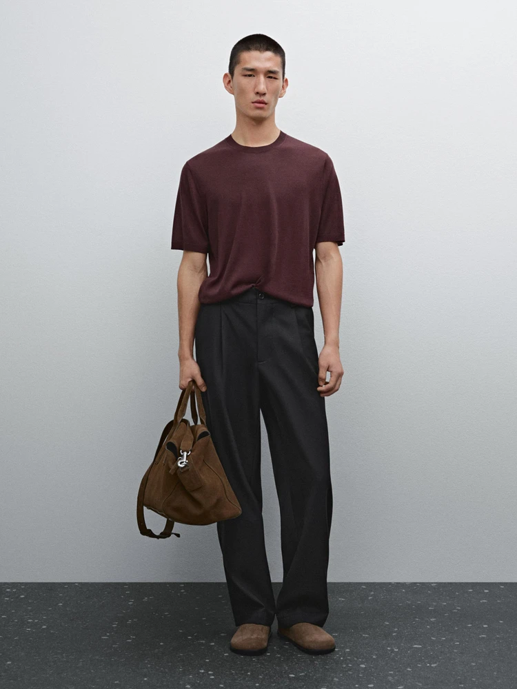 Short sleeve fine knit sweater