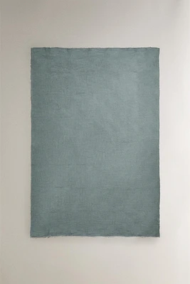 WAFFLE-TEXTURE BLANKET