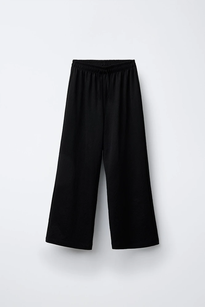FLOWY WIDE LEG PANTS