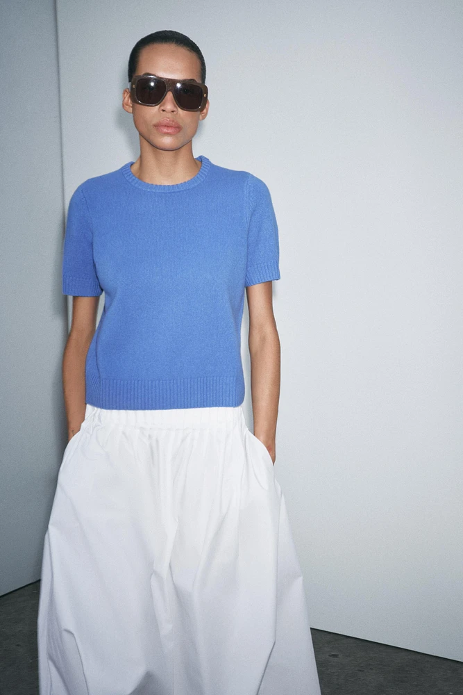 100% WOOL TOP