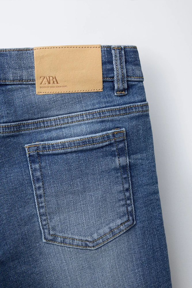 BERMUDA EN DENIM STRAIGHT