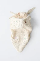 CROCHET SCARF WITH EMBROIDERED FLOWERS