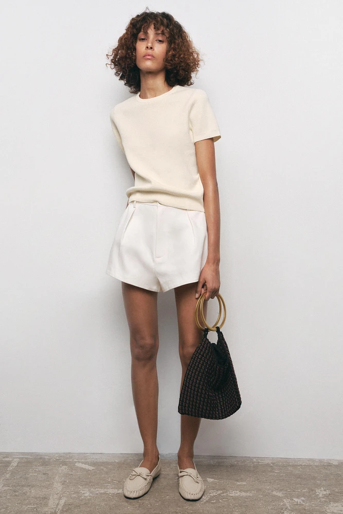 BASIC KNIT SHORT SLEEVE TOP