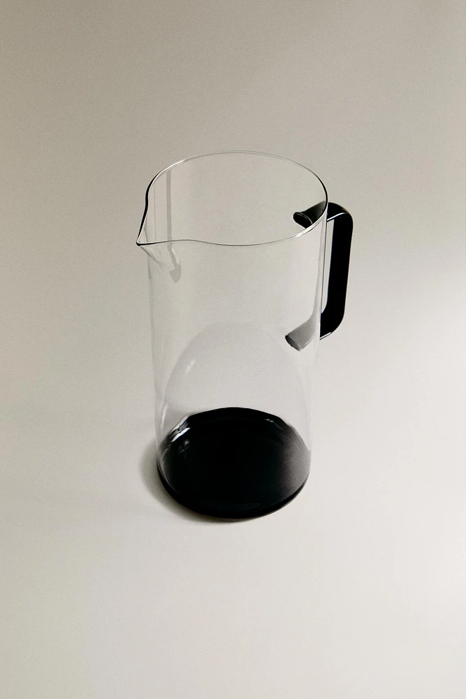 CONTRAST BOROSILICATE GLASS PITCHER