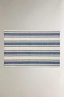 BATH MAT WITH IRREGULAR STRIPES