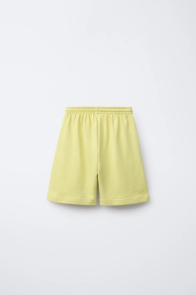 PLUSH SHORTS WITH TEXT