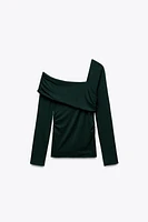 ASYMMETRIC NECKLINE TOP