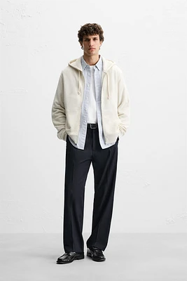 HOODED SWEATSHIRT WITH ZIP