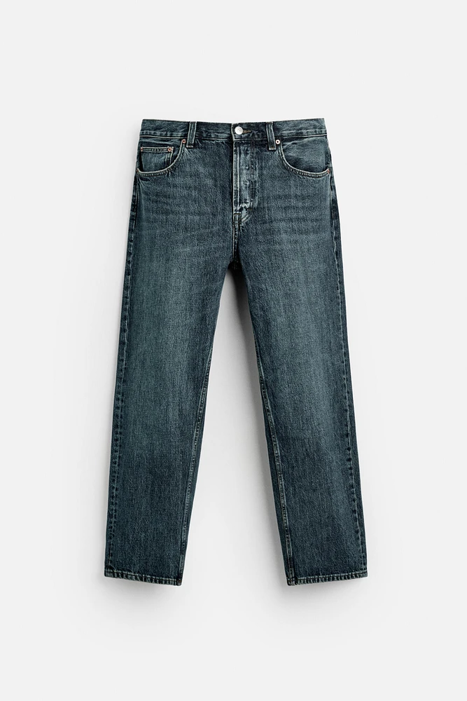 STRAIGHT FIT JEANS