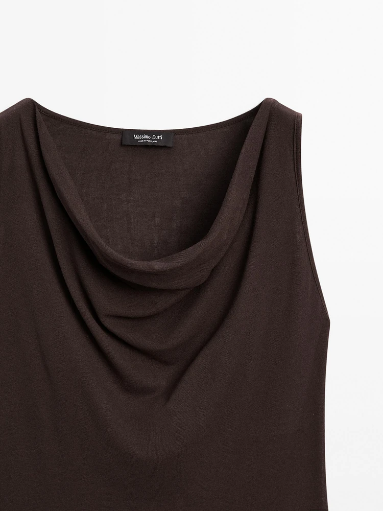 Top encolure drapée 100 % coton