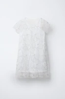 ROBE EN TULLE AVEC PERLES FANTAISIE