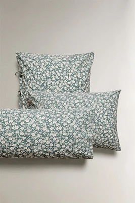 CHILDREN’S PILLOWCASE WITH TROPICAL FLOWERS