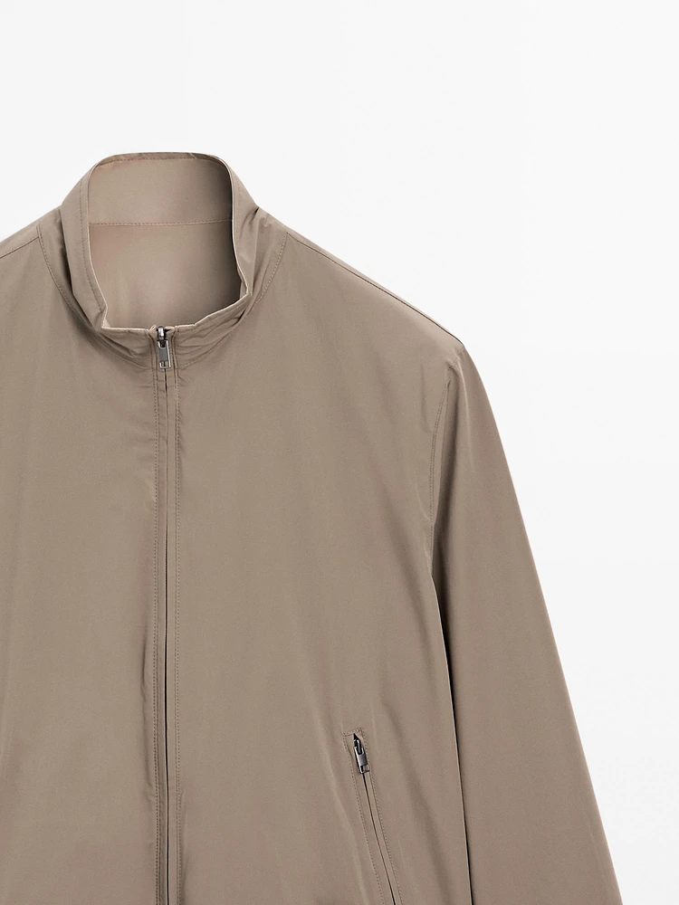 Reversible bi-stretch jacket