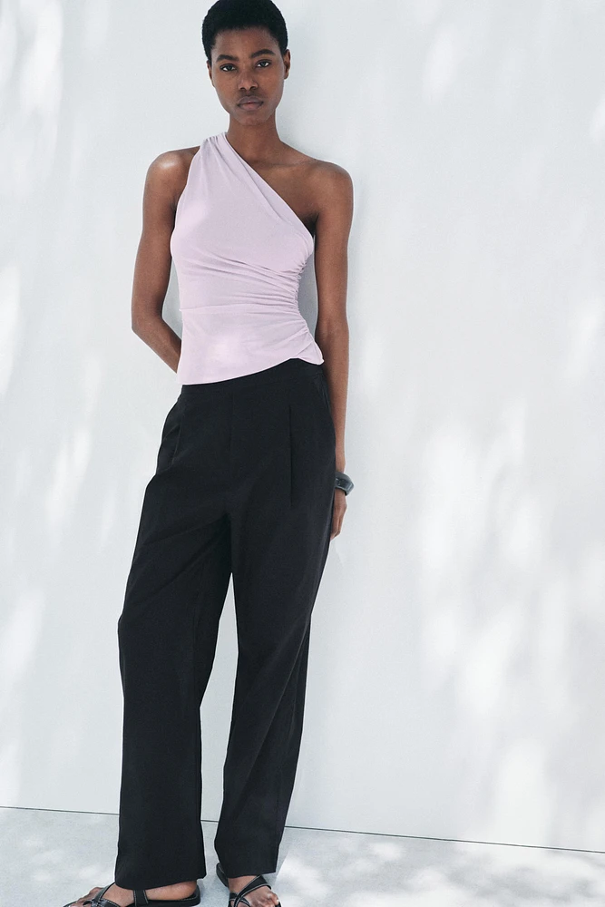 HAUT ASYMÉTRIQUE DRAPÉ