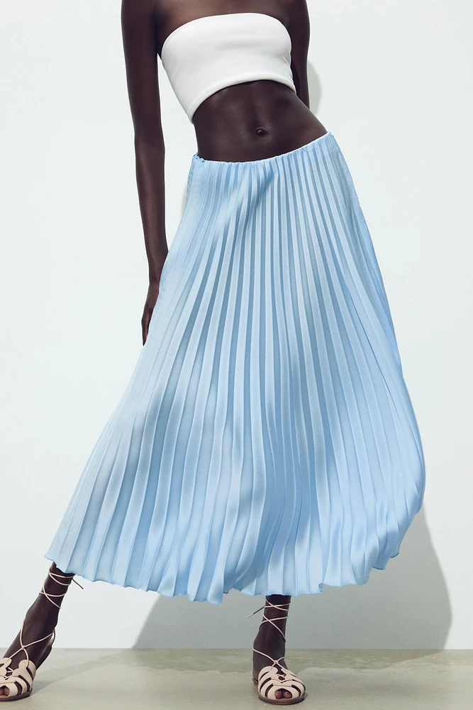 PLEATED MIDI SKIRT