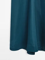 Robe longue fluide à col en V