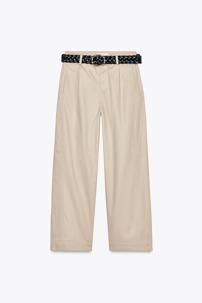 PANTALON COUPE CAROTTE AVEC CEINTURE