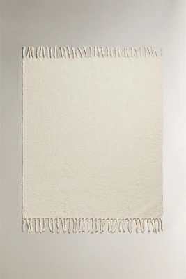 BOUCLÉ BLANKET