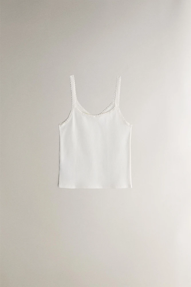 TOP WITH CROCHET DETAIL