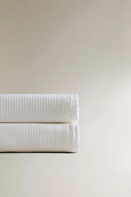 COUVRE-LIT CHENILLE TEXTURE
