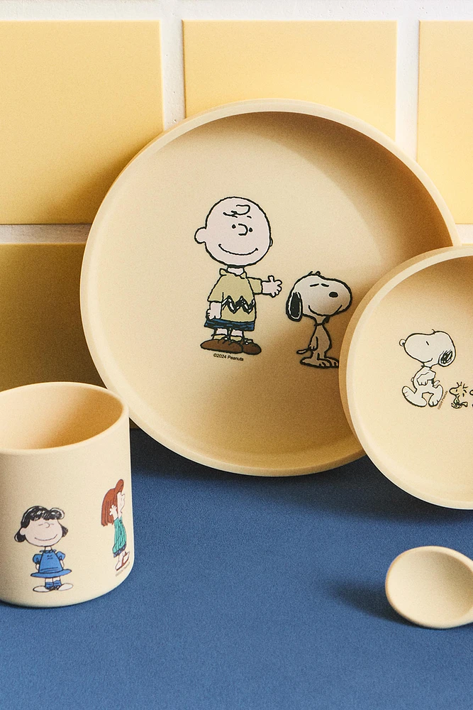 ENSEMBLE VAISSELLE ENFANT PEANUTS™ (LOT DE 4)