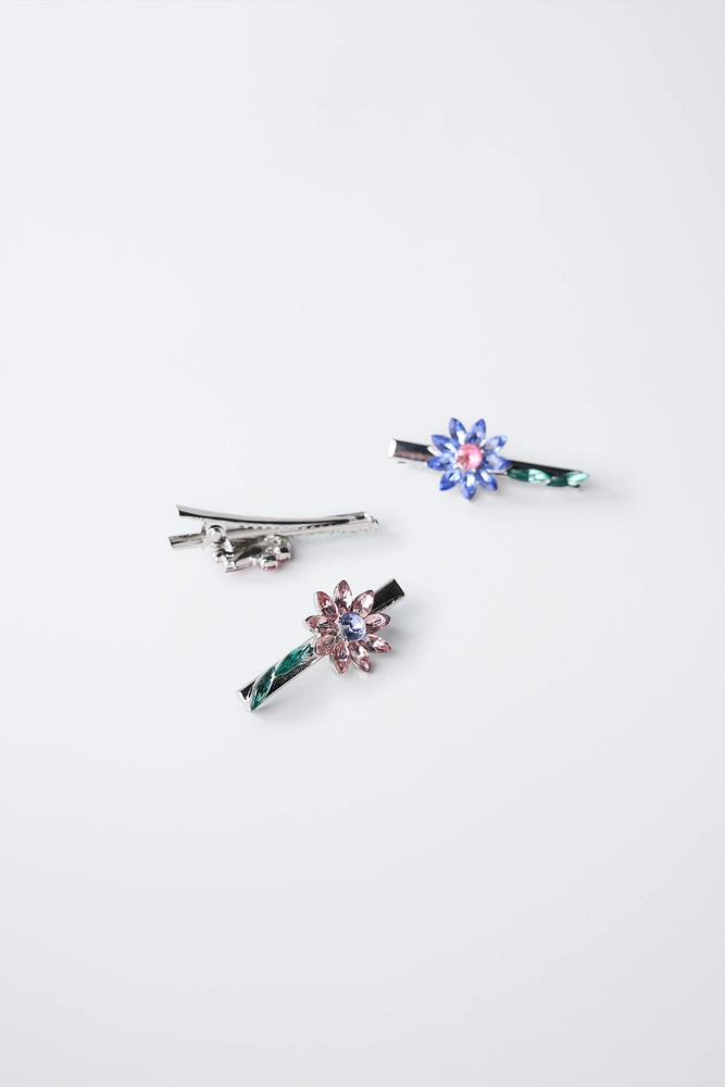 THREE-PACK OF FLOWER BARRETTES