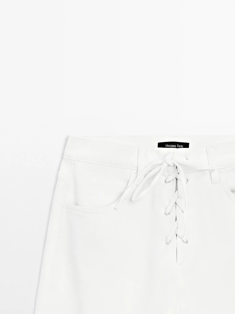 Flared high-waist jeans