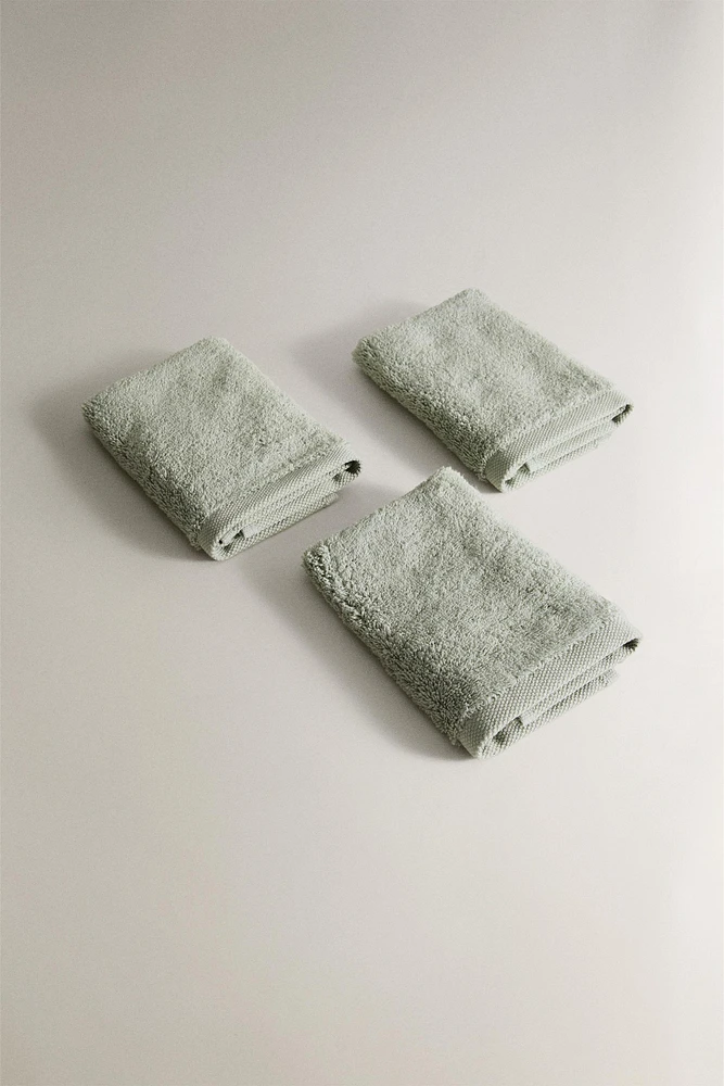 PACK OF COTTON HAND TOWELS (PACK 3)