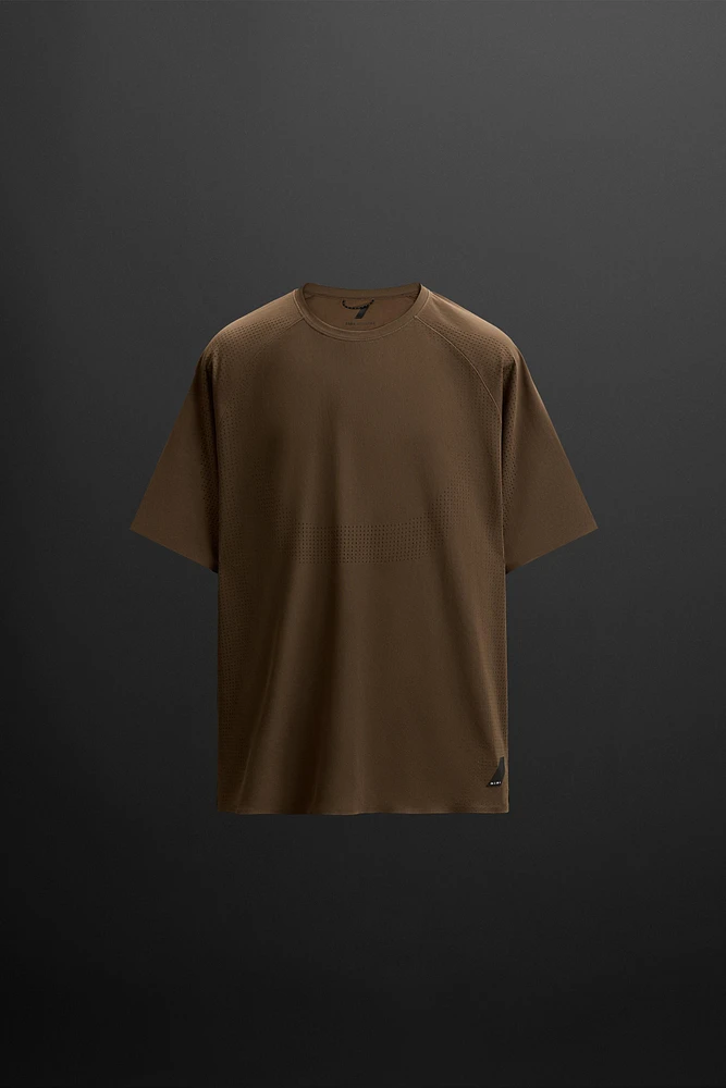 OPEN KNIT STRUCTURE T-SHIRT