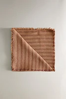 SET OF STRIPED COTTON NAPKINS WITH FRINGING