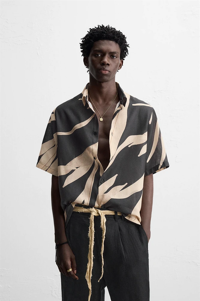 LEAF PRINT SHIRT