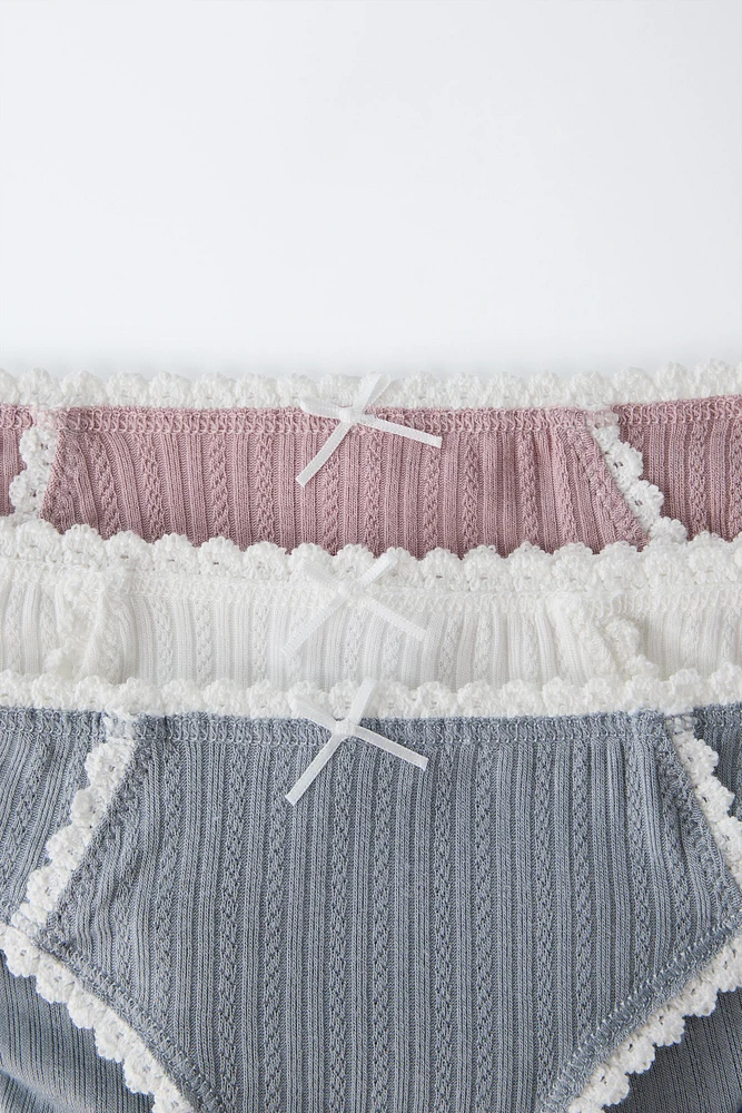 6-14 ANS/ LOT DE TROIS CULOTTES DENTELLE