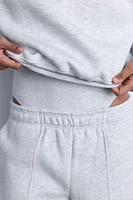 BASIC PLUSH SWEATSHIRT
