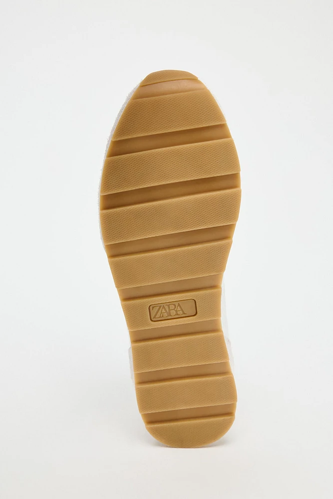 COMBINED ATHLETIC SNEAKERS
