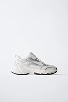 MESH SNEAKERS