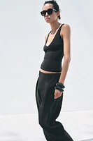 V-NECK TOP