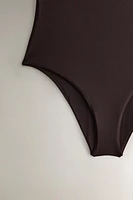 MAILLOT DE BAIN PLAGE ENCOLURE AMÉRICAINE