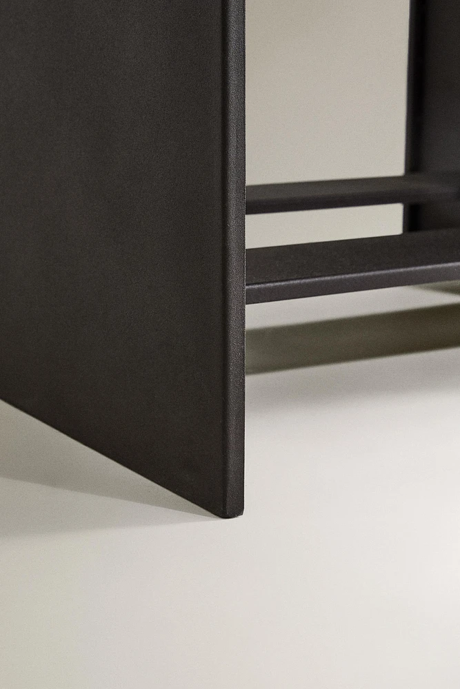 TABLE D’APPOINT MÉTAL VIEILLI