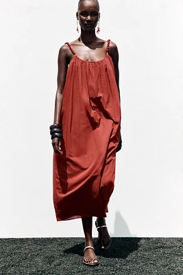 OVERSIZED STRAPPY DRESS