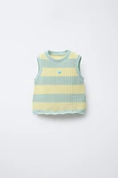 EMBROIDERED KNIT TOP