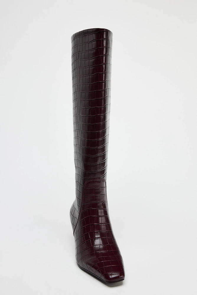 THIN HEEL EMBOSSED BOOTS