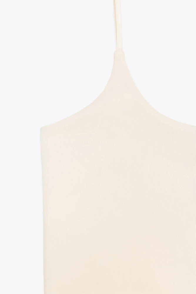 SEAMLESS CROP TOP