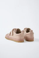 BAREFOOT LEATHER STRAP SNEAKERS