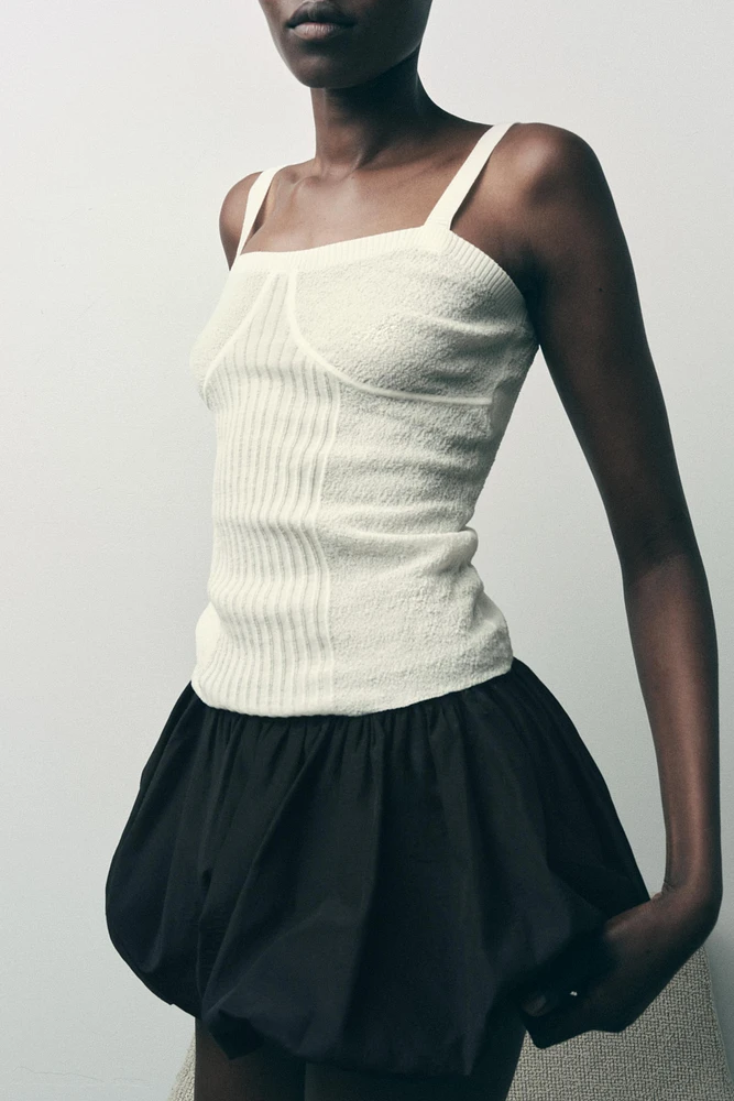 PLEATED KNIT TOP