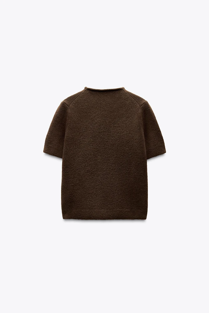 SOFT SHORT SLEEVE KNIT SWEATER
