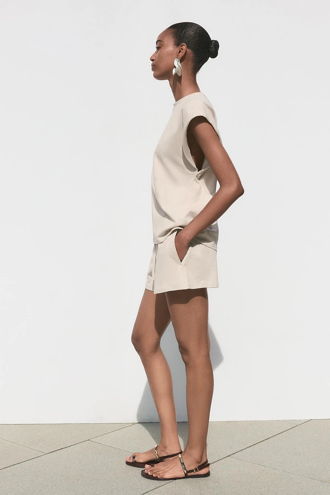RUSTIC DROP SHOULDER T-SHIRT