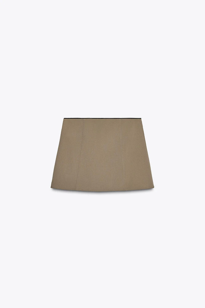 LACE TRIM MINI SKIRT
