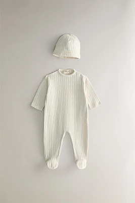 ENSEMBLE BÉBÉ NAISSANCE CÔTELÉ